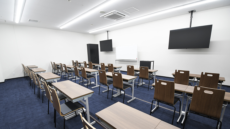 専任［正社員］の1日 授業終了