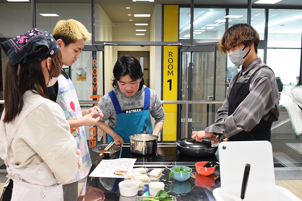 興学社高等学院 授業風景